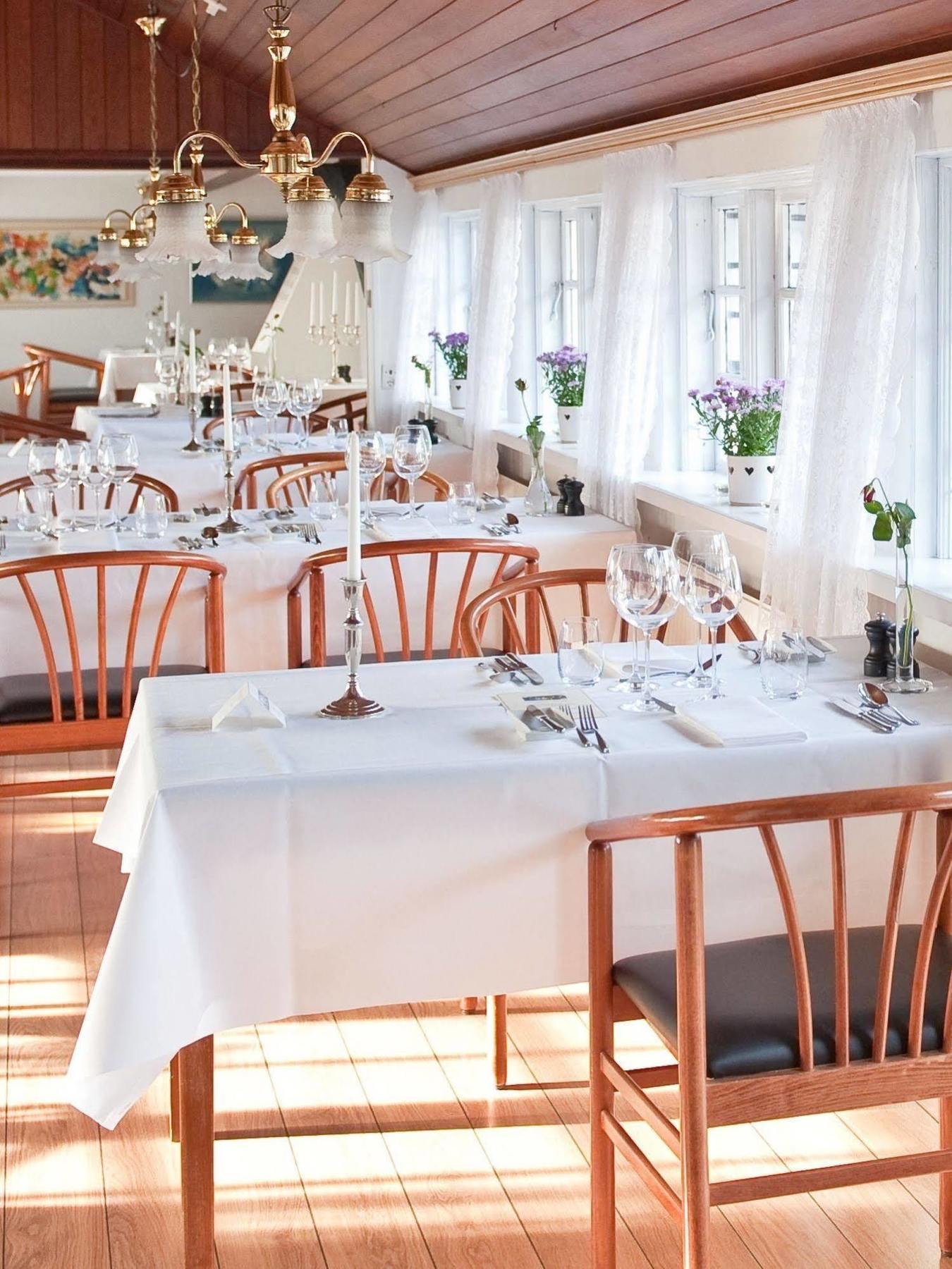 Hotel Strandgaarden Vestero Havn Экстерьер фото